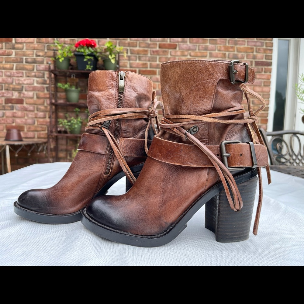 Vince Camuto boots